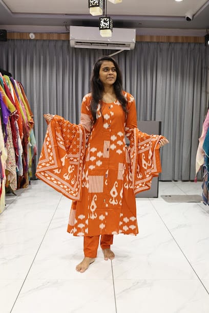 Anshuk Fashion business photograph