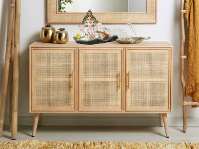 Divine Shop business photograph