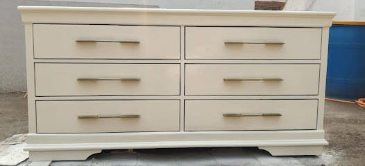 HOME DECOR INNOVATORS business photograph