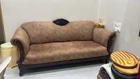 Used FURNITURE BUYERS business photograph