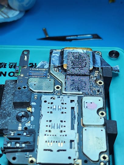 Cellular Mobiles business photograph