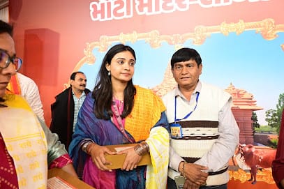 khodiyar video business photograph