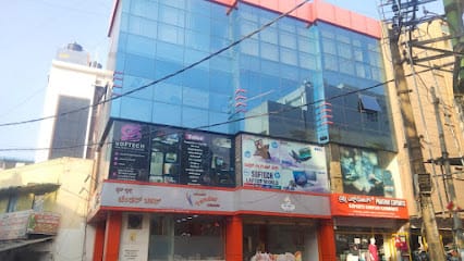 SOFTECH business photograph