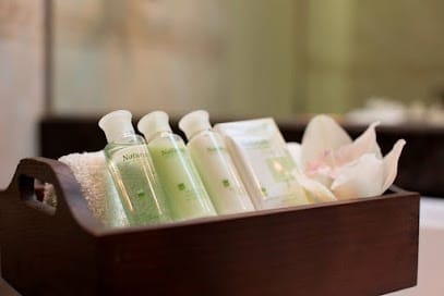 Pebble Traders business photograph