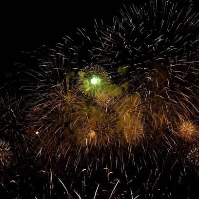 Star service world business photograph