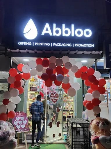 Abbloo - Custom T-Shirts Printing, Hoodies, Jackets, Caps business photograph