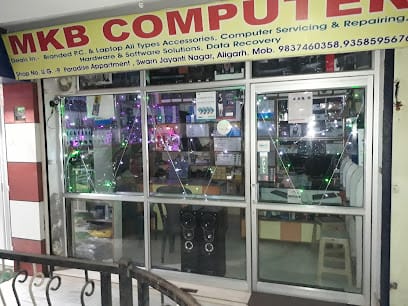 MKB Computer business photograph