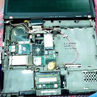 Sri Siddeshwara Laptop and Computer Service business photograph