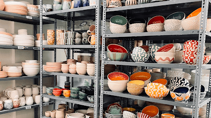 Maati Sona Pottery Studio business photograph