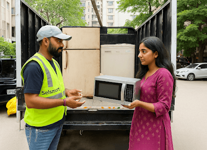 Selsmart | Sell Used Electronics/Appliances Online business photograph