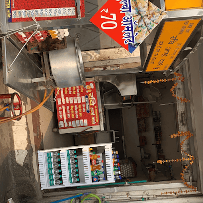 Ravi Ande walle business photograph