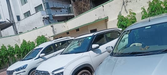 Varanasi taxi rent business photograph