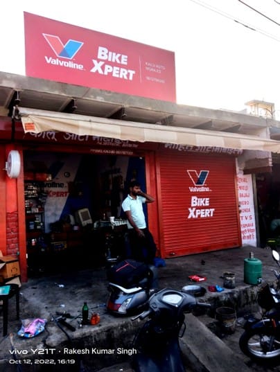 Valvoline Bike Xpert - Kalu Auto Mobiles business photograph