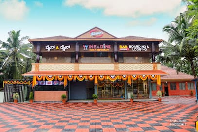 Shetty's Wine & Dine business photograph
