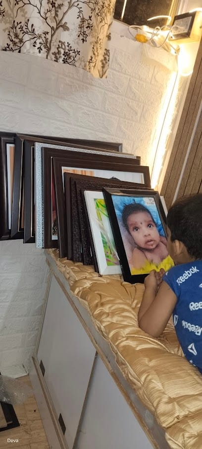 Deva studio business photograph