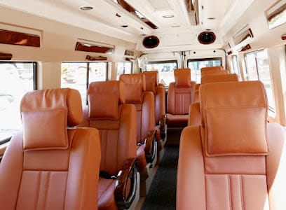 Katra Tempo Traveller By Tanush Holiday business photograph