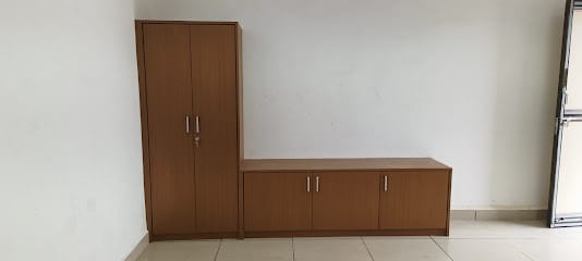 V&V FURNITURE business photograph