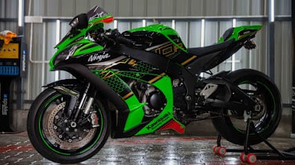 The Bling Detailing Studio - Chennai | Car/Bike | Ceramic coating | Graphene Coating | PPF | Detailing & PPF Training business photograph