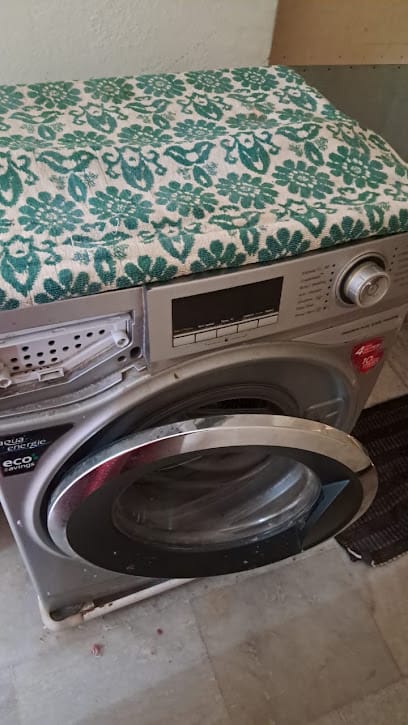 J.S electronics business photograph