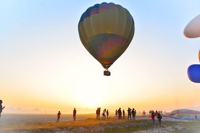 SkyWaltz Balloon Safari business photograph