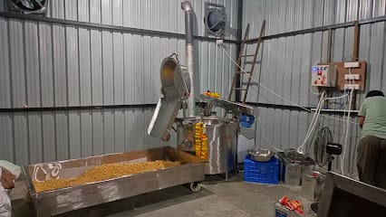 Hariom Food Machinery & Tools - Namkeen Making Machine, Sev Banane ki Machine business photograph