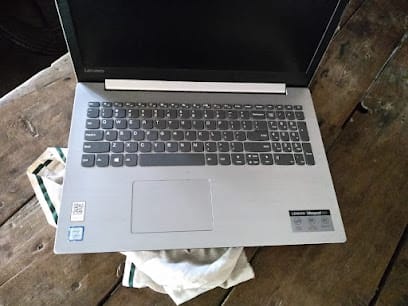 P.R Computer business photograph