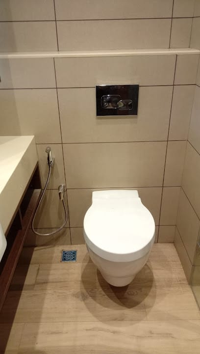 Plumber mistri, Pipe mistri. Right Plumb. business photograph