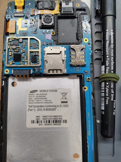 SR MOBILES accessories and service center business photograph