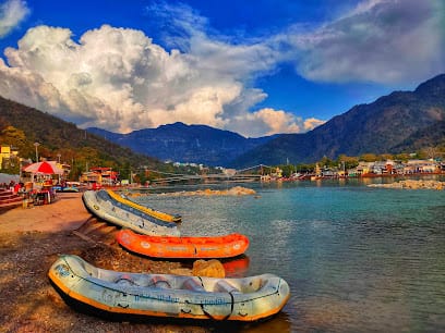 Rishikesh Adventures hub business photograph