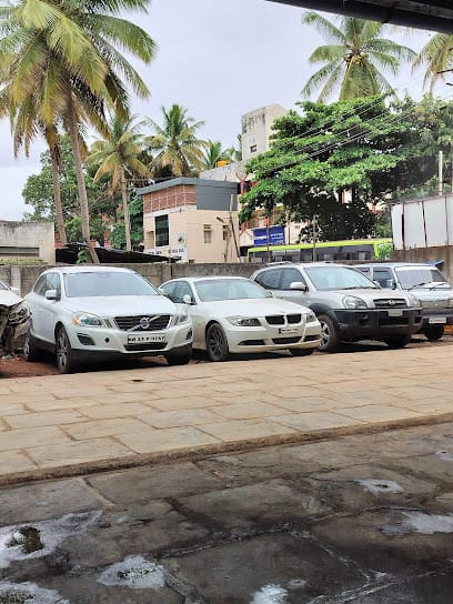 YAS Engine Decarbonising Center business photograph