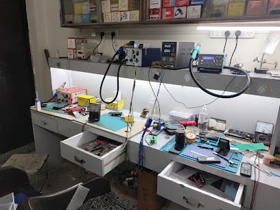 mobile repair,repair training business photograph