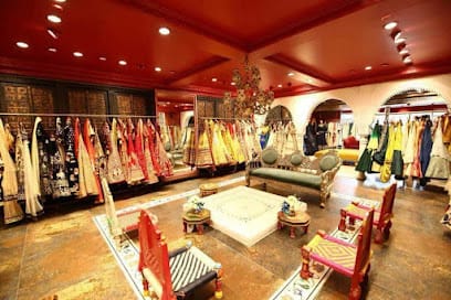 Inaya Couture business photograph