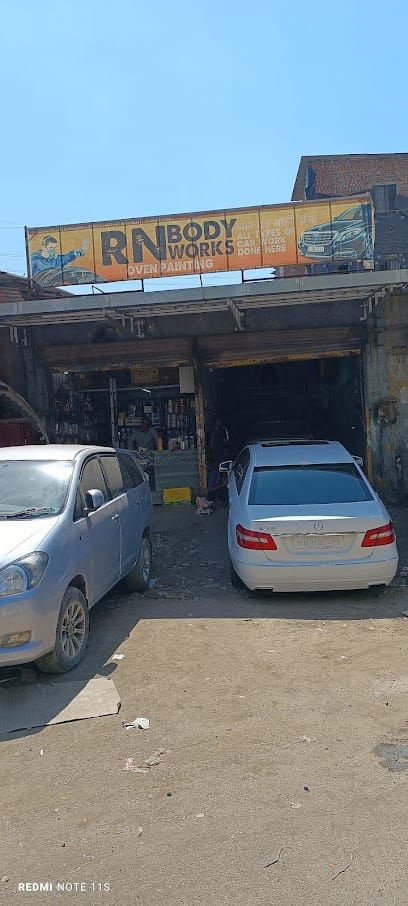 R N BODY WORKS OVENPAINTING business photograph