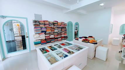 Rani's Boutique business photograph