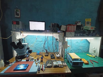 SAARA MOBiLE REPAiRiNG business photograph
