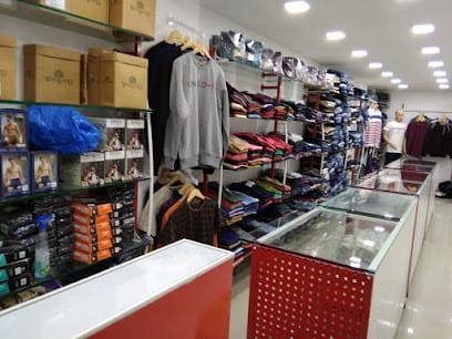 United 18 Idar fashion street business photograph