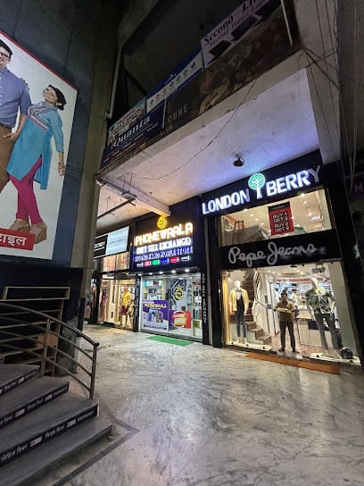 PhoneWaala | Mobile Phone Shop | Patna business photograph