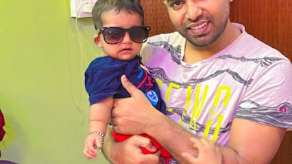 LAPTOP CLINIC business photograph