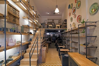 The Clay Company- Nehru Place business photograph