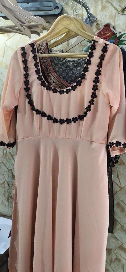 Maya boutique business photograph