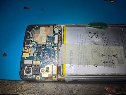 YM-tech mobiles pvt service center business photograph