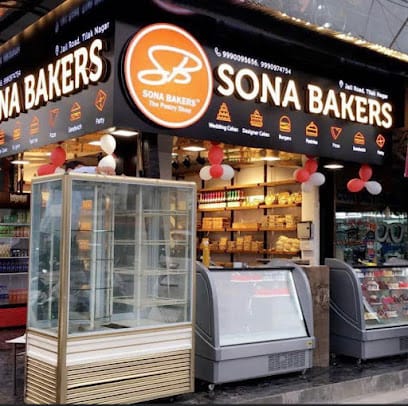 Sona Bakers business photograph