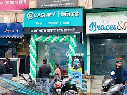 Cashify Mobile Phone Store | Buy, Sell & Repair in Ganga Plaza, Meerut business photograph