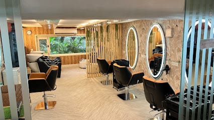 Vanity Salon (unisex) business photograph