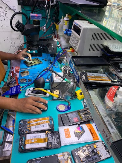 Faizal Mobile Repair shop | Kolkata business photograph