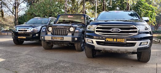 RBTS Luxury Self Drive Cars Delhi business photograph