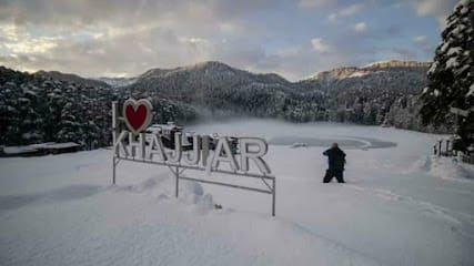 Taxi service 5 hills travels, Dalhousie business photograph