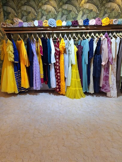 GEETUES business photograph