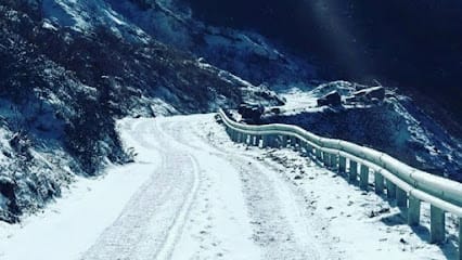 New mountain tours business photograph