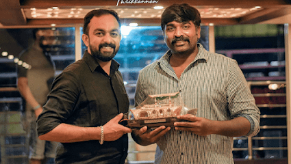 mytriphouseboats business photograph